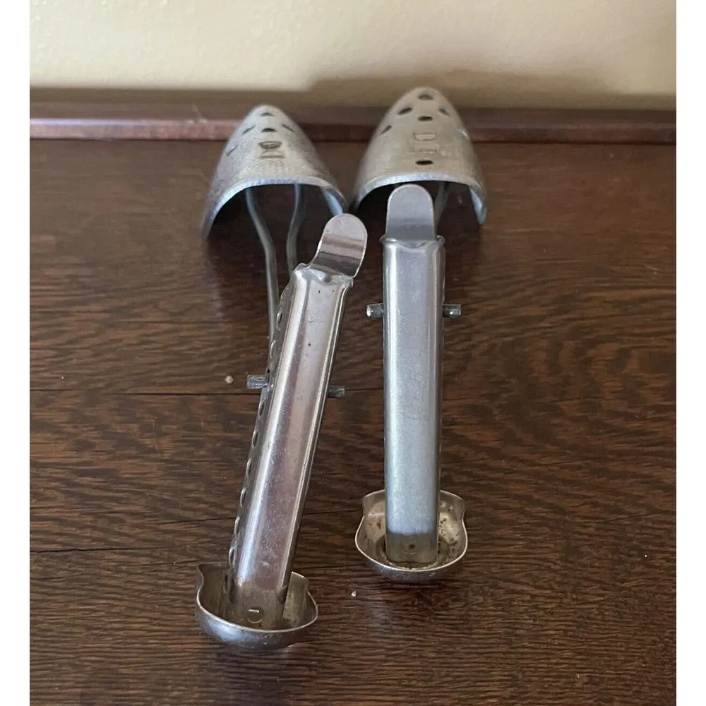 Vintage Hammered Metal‎ Adjustable Shoe Tree Stretcher Shaper Keeper Insert Set